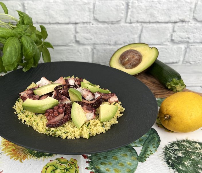 cous-cous-con-polpo-e-avocado