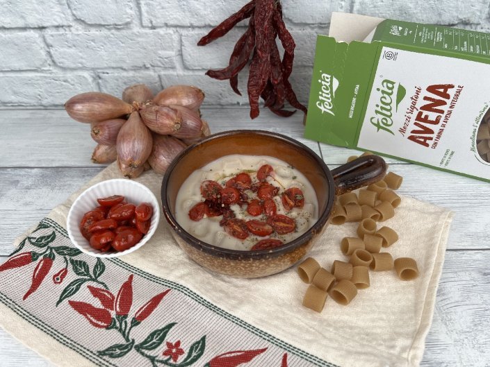 Mezzi-rigatoni-di-avena-ai-cannellini