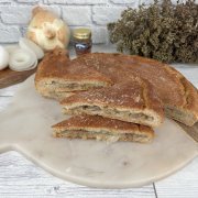 schiaccia-di-cipolle-e-alici