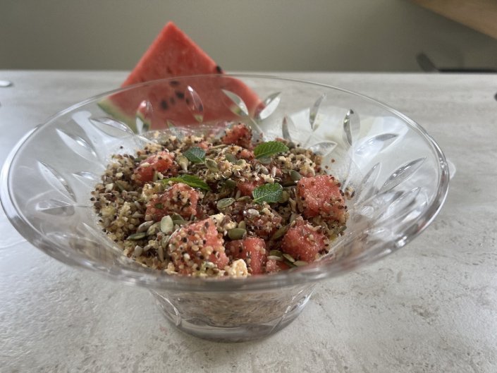 ilaria-bertinelli-insalata-di-quinoa-e-anguria