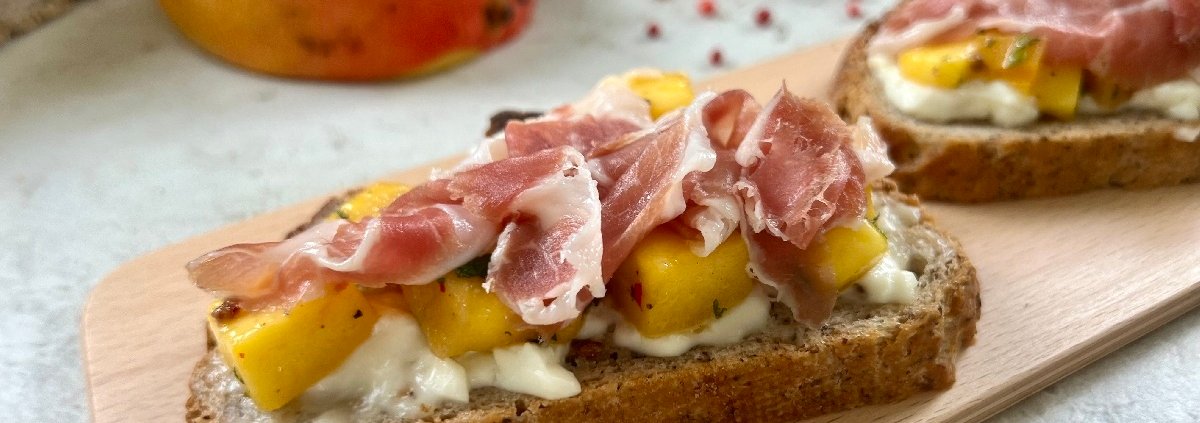 Ilaria-bertinelli-mango-speziato-e-prosciutto